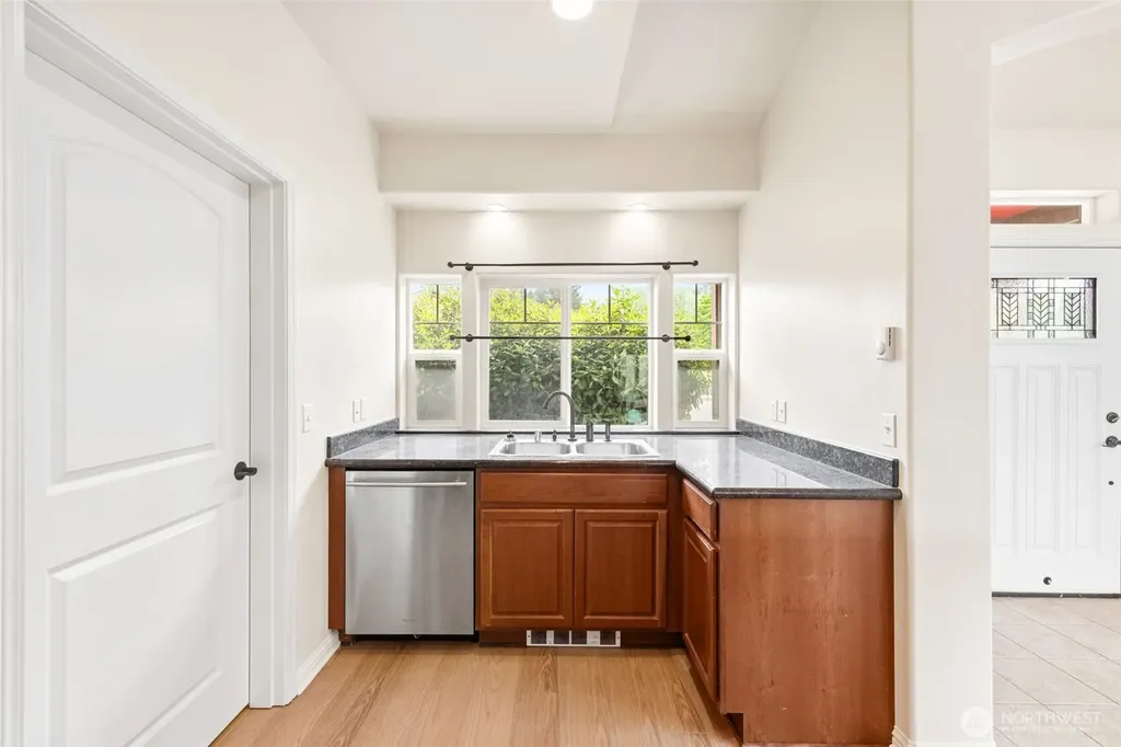 2607 Plum Court Port Angeles WA 98363