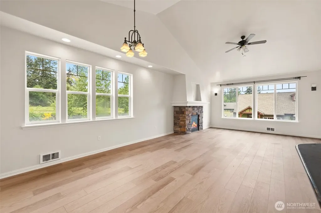 2607 Plum Court Port Angeles WA 98363