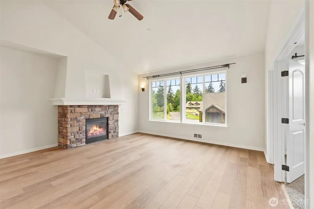 2607 Plum Court Port Angeles WA 98363