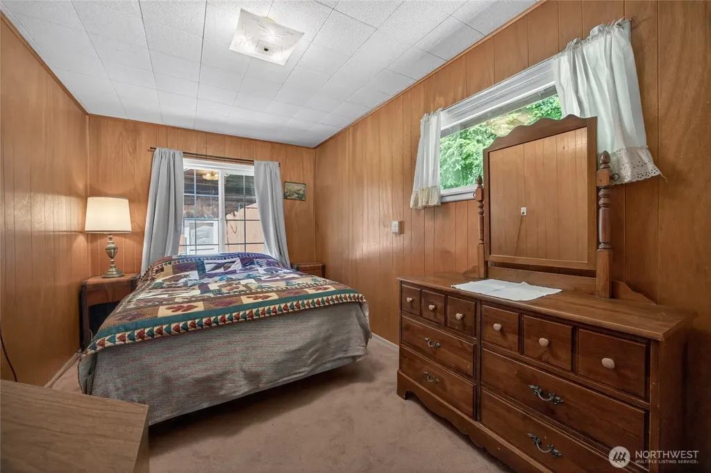 121 Powerhouse Road Packwood WA 98361