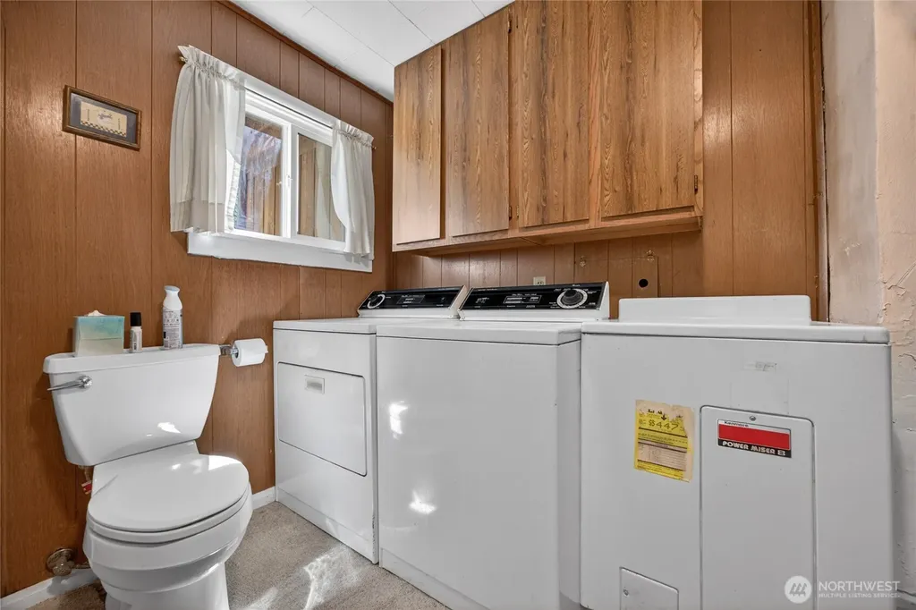 121 Powerhouse Road Packwood WA 98361