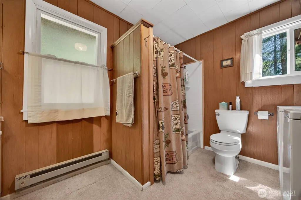 121 Powerhouse Road Packwood WA 98361
