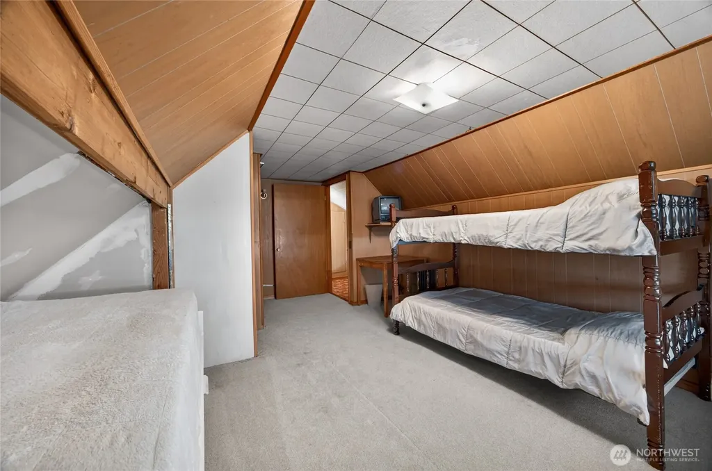 121 Powerhouse Road Packwood WA 98361