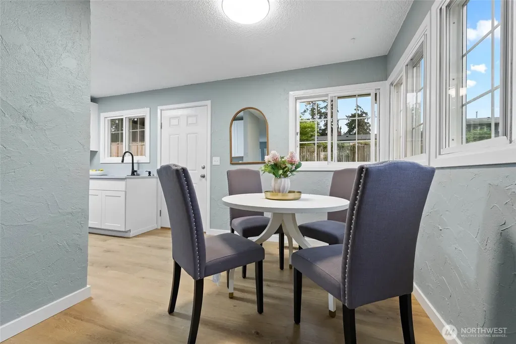 2309 S 249th Street Kent WA 98032