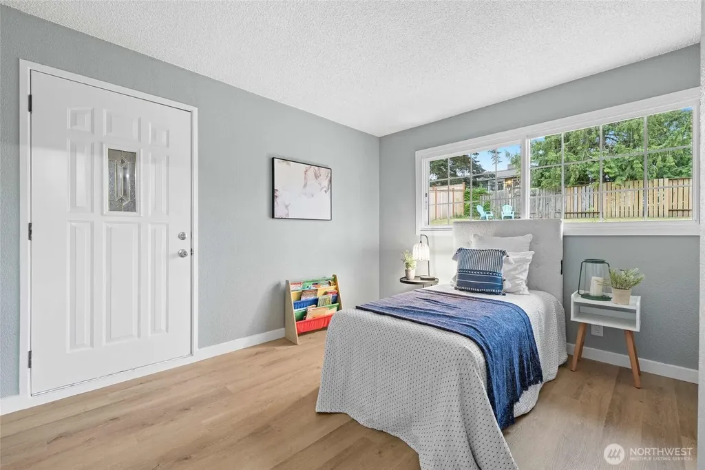 2309 S 249th Street Kent WA 98032