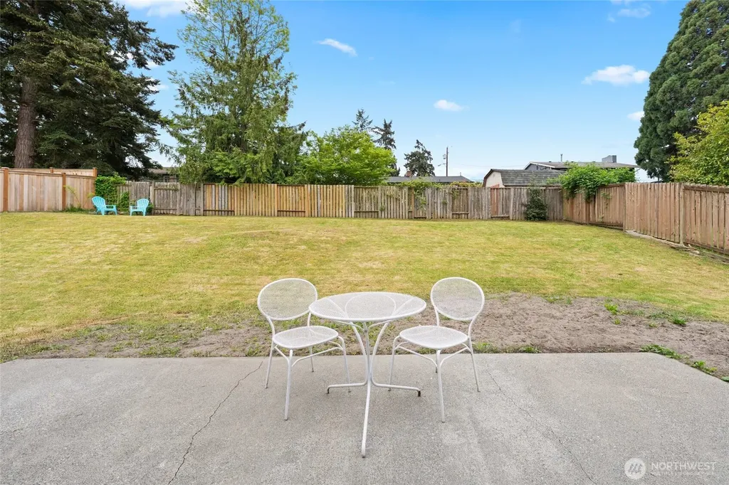 2309 S 249th Street Kent WA 98032
