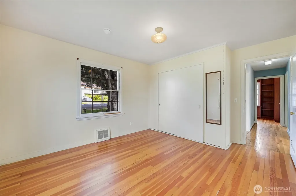 340 Pierce Street Port Townsend WA 98368