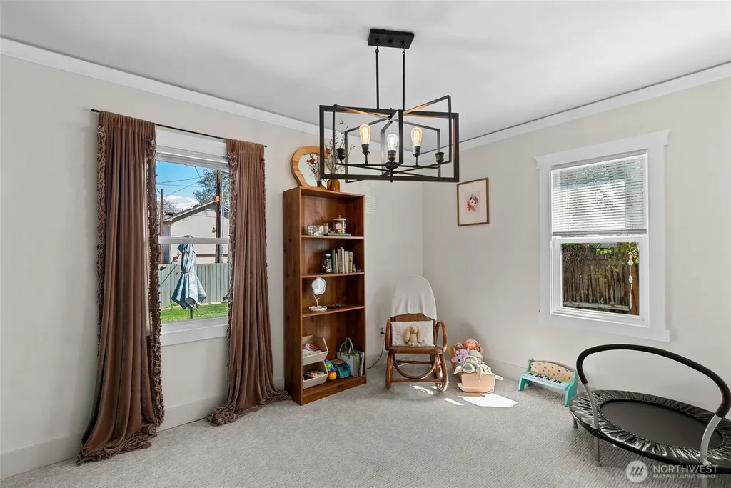 23 N Garfield Avenue Wenatchee WA 98801
