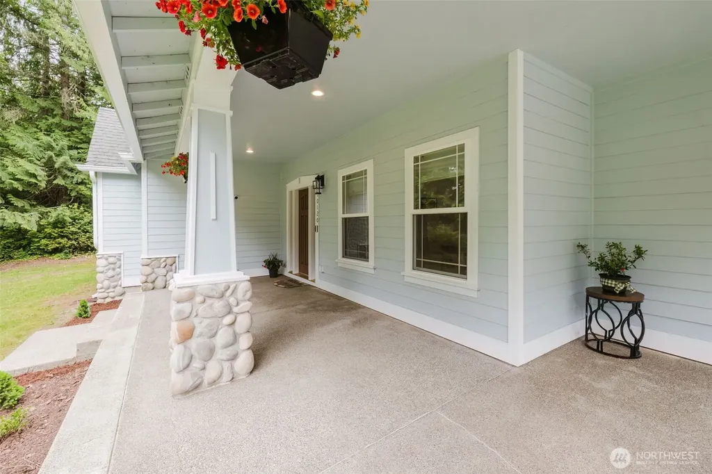 10120 129th Avenue NW Gig Harbor WA 98329