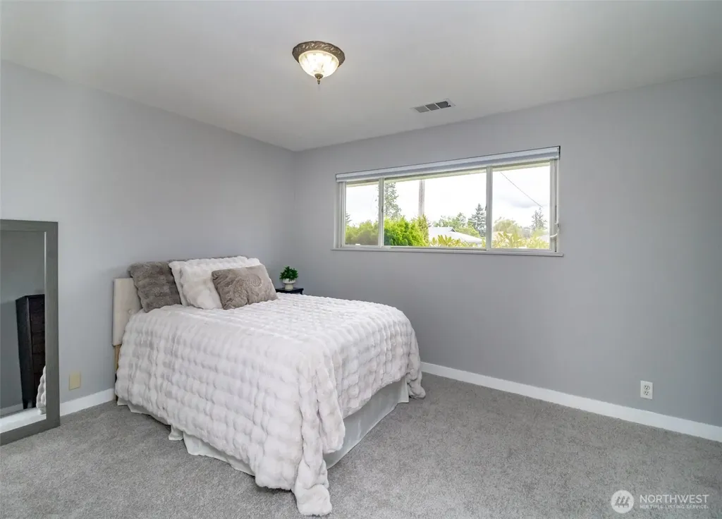 15735 SE 117th Avenue Renton WA 98058