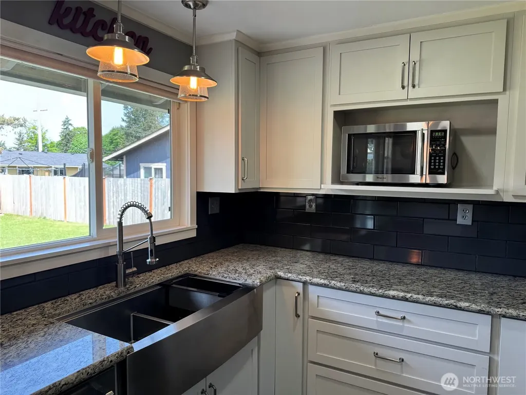 15735 SE 117th Avenue Renton WA 98058