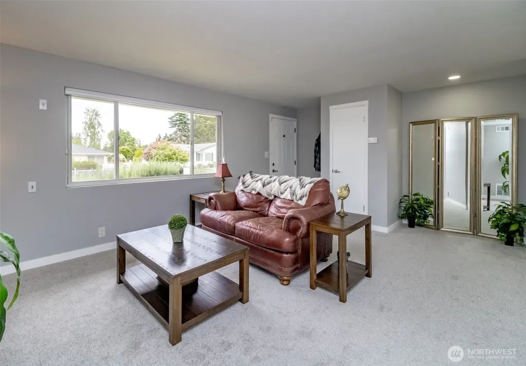 15735 SE 117th Avenue Renton WA 98058