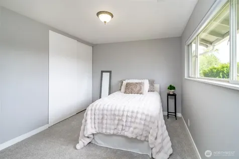 15735 SE 117th Avenue Renton WA 98058