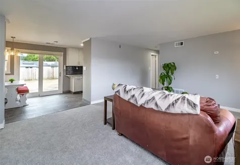15735 SE 117th Avenue Renton WA 98058