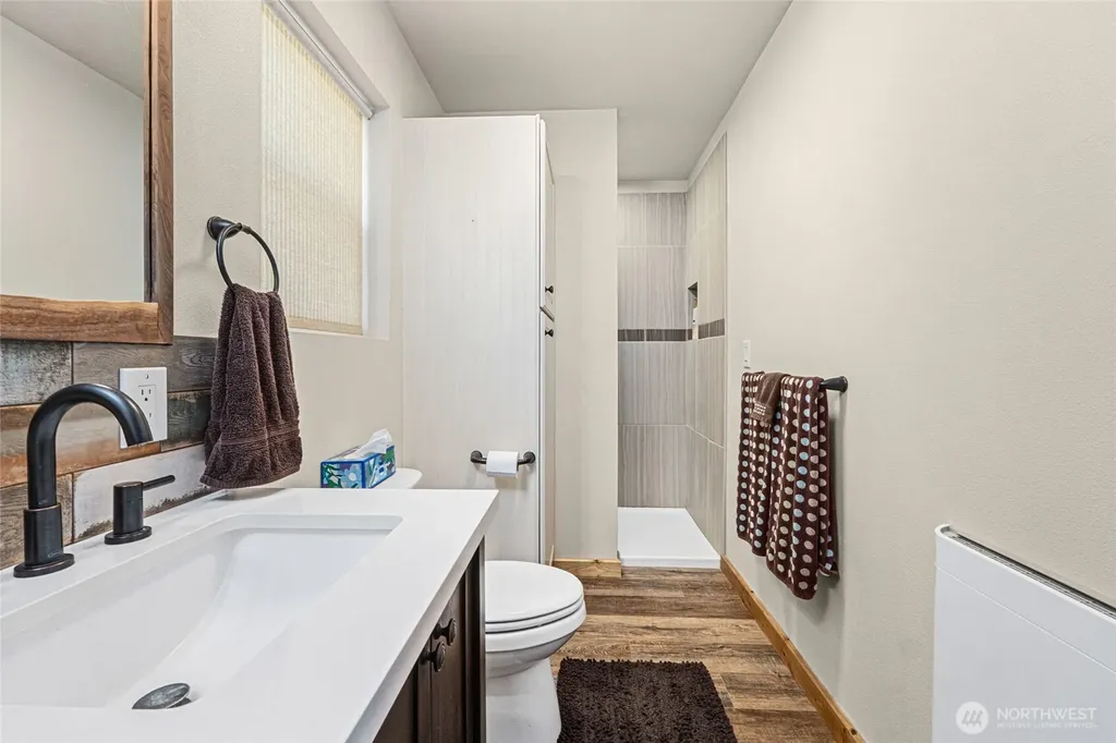 6523 Camp Naborlee Road Fruitland WA 99129