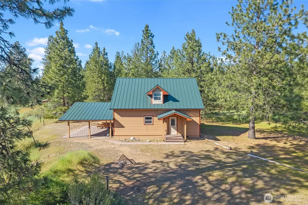6523 Camp Naborlee Road Fruitland WA 99129