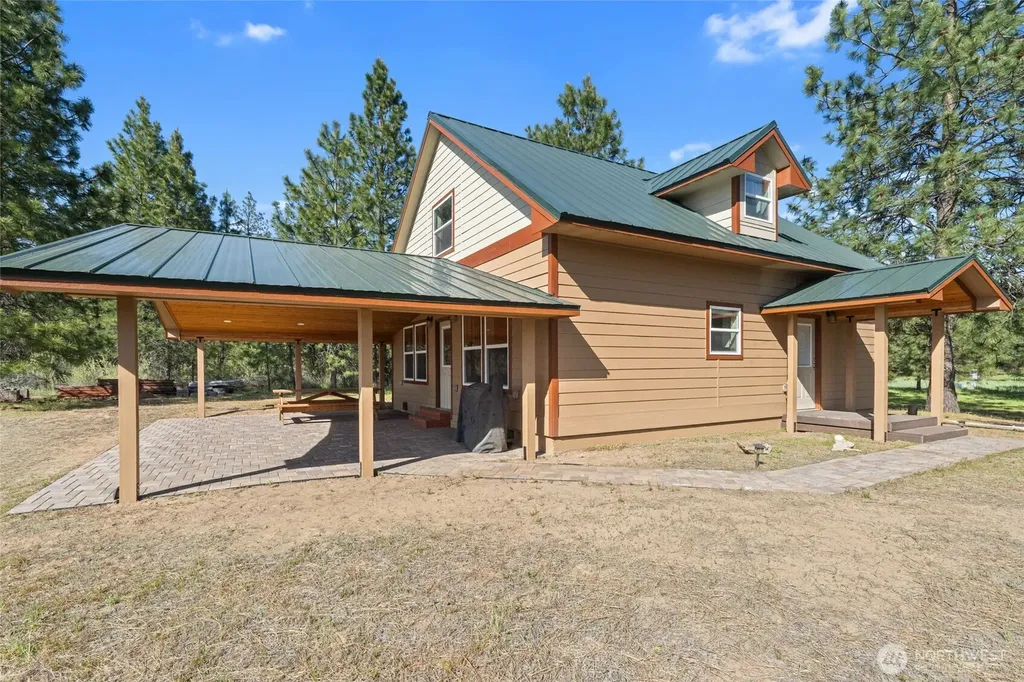 6523 Camp Naborlee Road Fruitland WA 99129