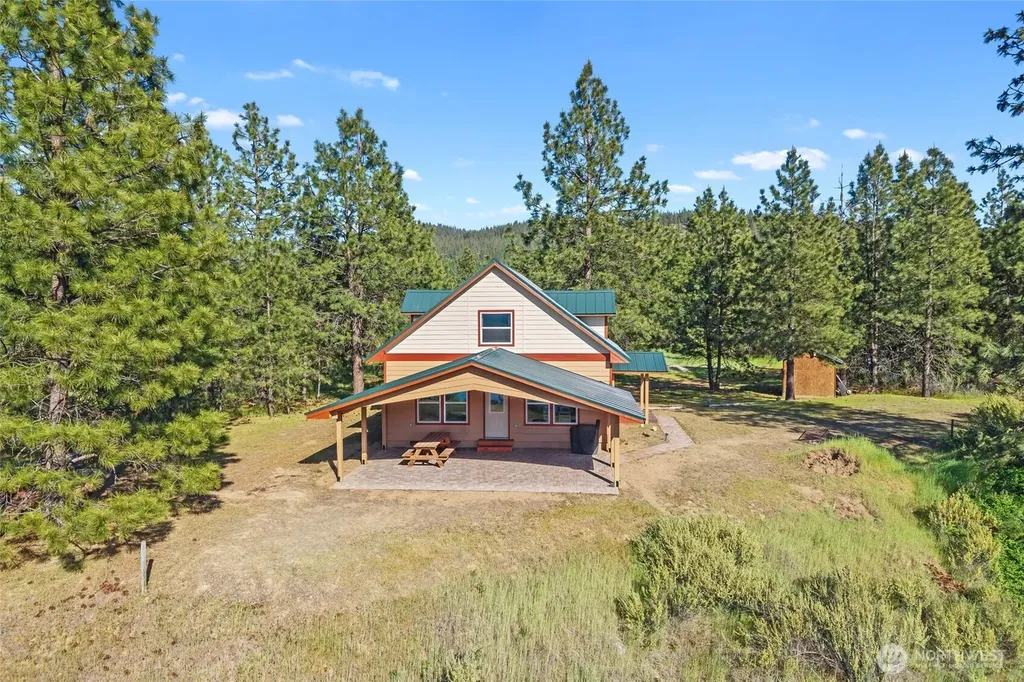 6523 Camp Naborlee Road Fruitland WA 99129