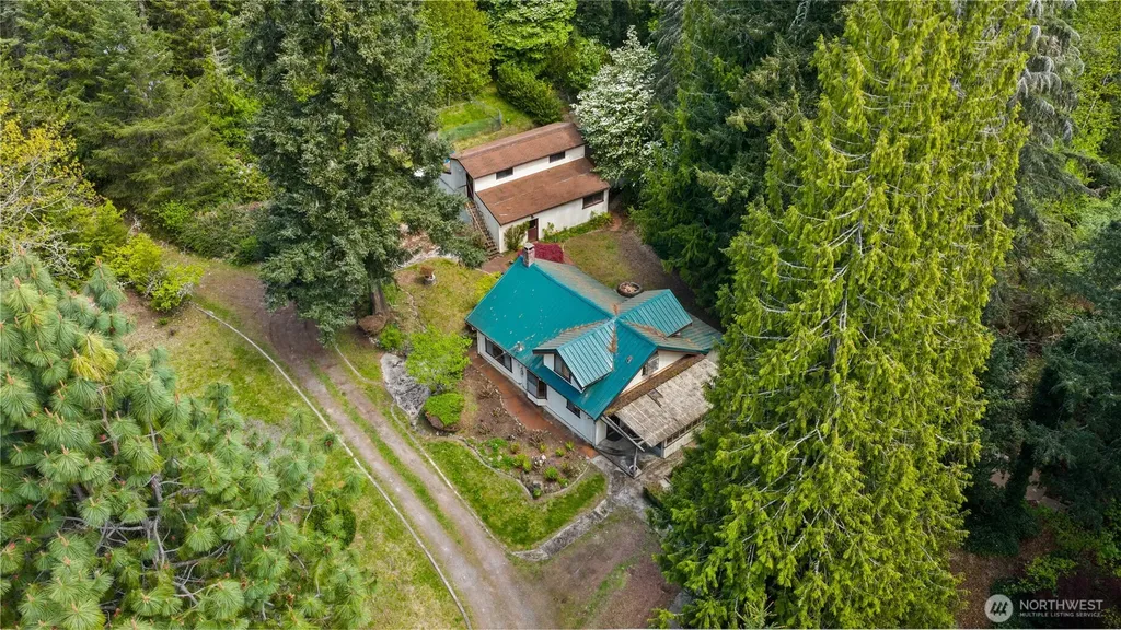 32615 82nd Avenue S Roy WA 98580