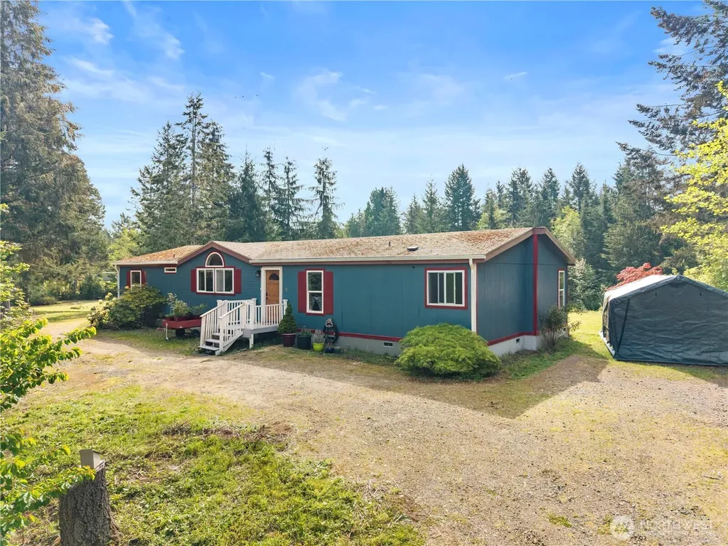 300 E Sunset Ridge Road Union WA 98592