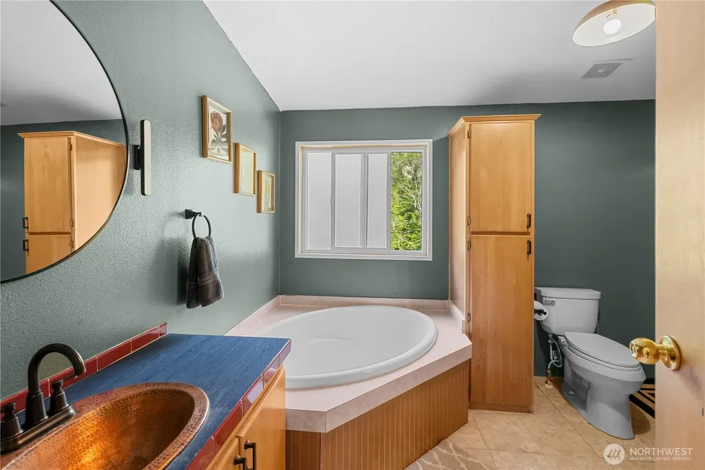 300 E Sunset Ridge Road Union WA 98592