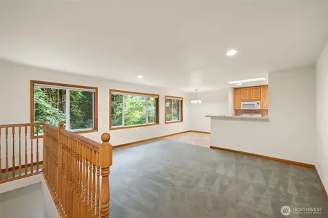 6618 196th Street SE Snohomish WA 98296