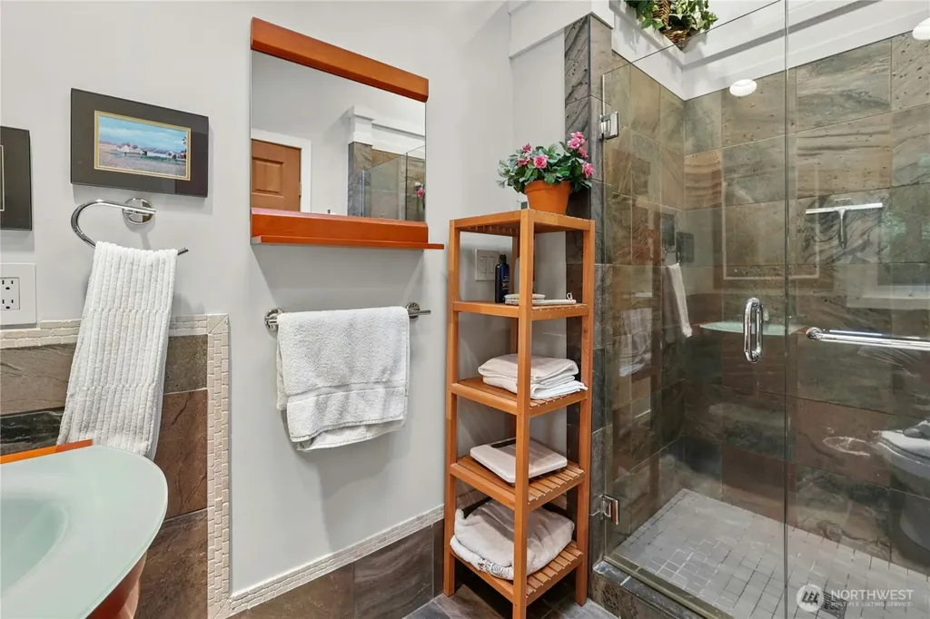 11750 73rd Place NE Kirkland WA 98034