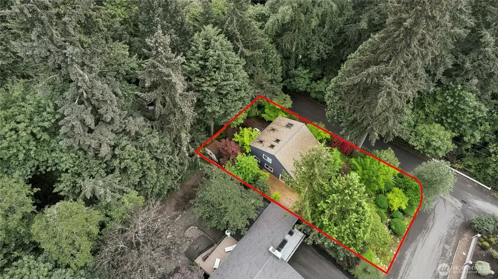 11750 73rd Place NE Kirkland WA 98034