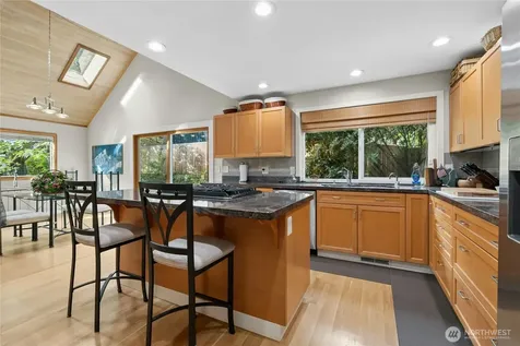 11750 73rd Place NE Kirkland WA 98034