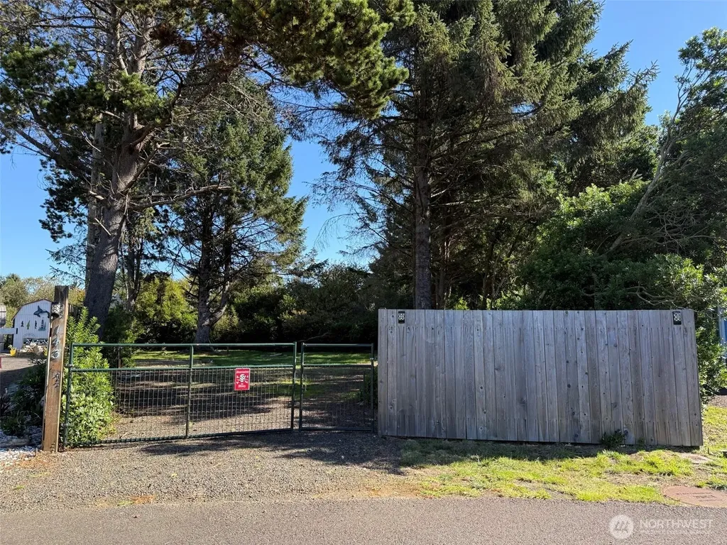 143 Aries Court SW Ocean Shores WA 98569