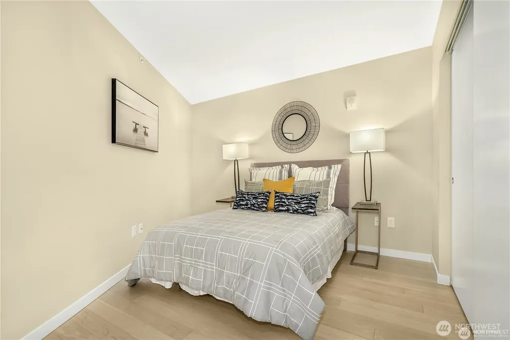 590 1st Avenue S Seattle WA 98104