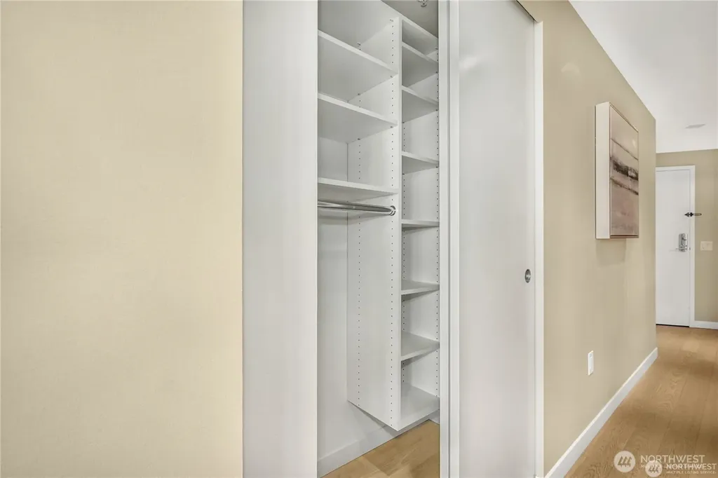 590 1st Avenue S Seattle WA 98104