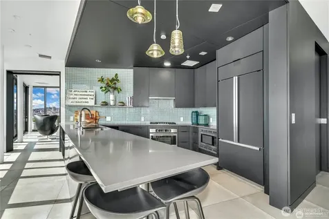 590 1st Avenue S Seattle WA 98104