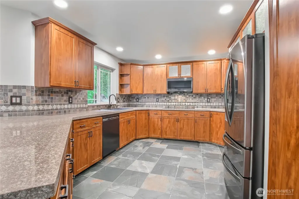 9430 NE 181st Lane Bothell WA 98011