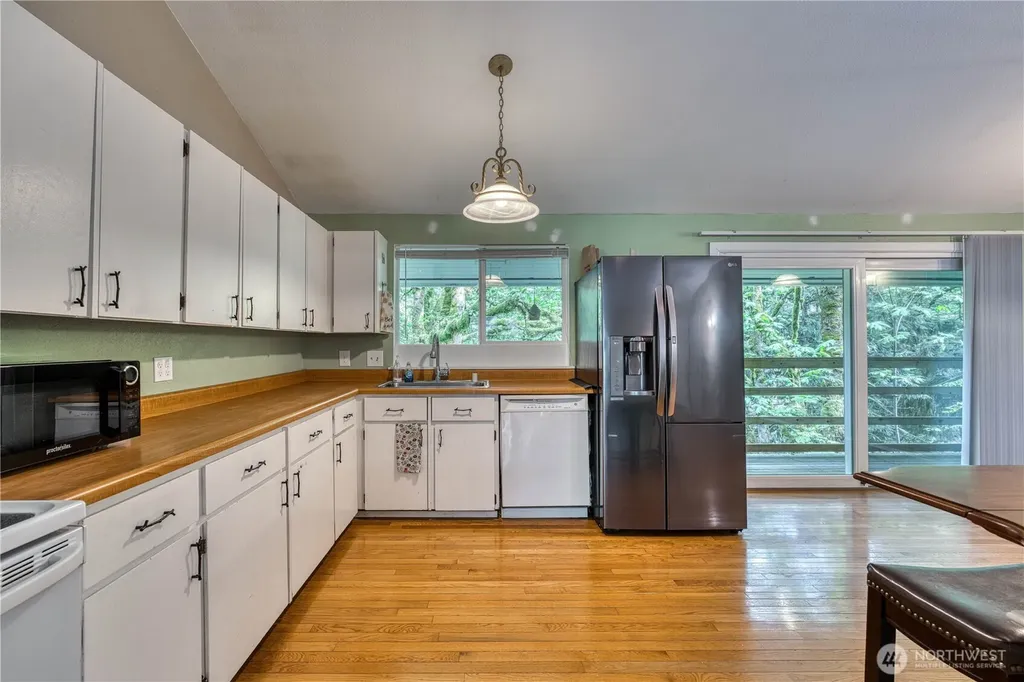 7924 Ohana Place NE Bremerton WA 98311