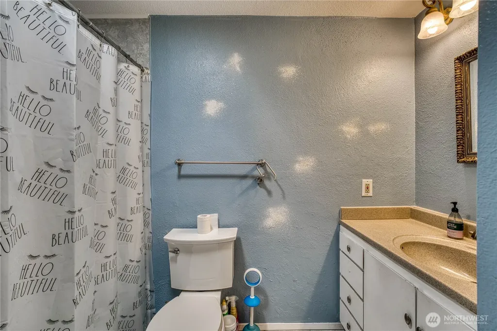 7924 Ohana Place NE Bremerton WA 98311