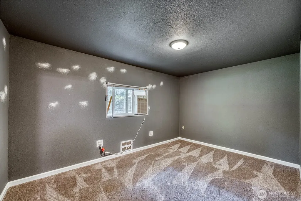 7924 Ohana Place NE Bremerton WA 98311