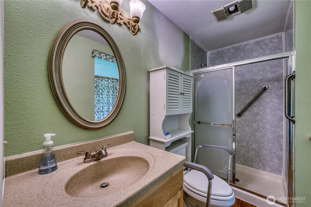 7924 Ohana Place NE Bremerton WA 98311