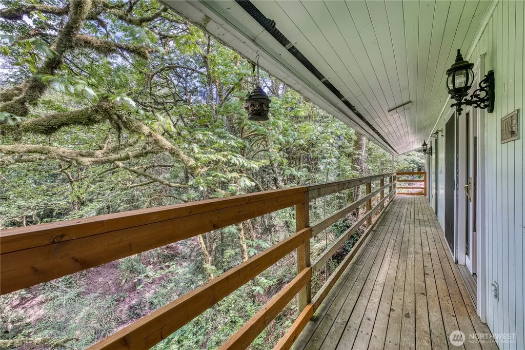 7924 Ohana Place NE Bremerton WA 98311