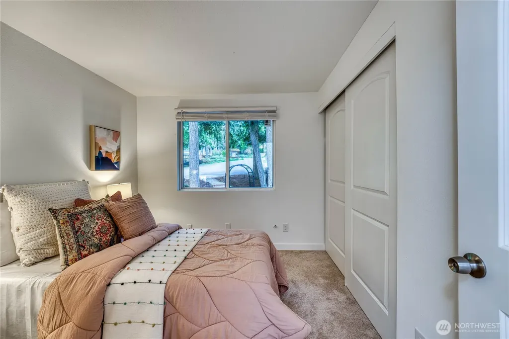 21225 NE 12th Street Sammamish WA 98074