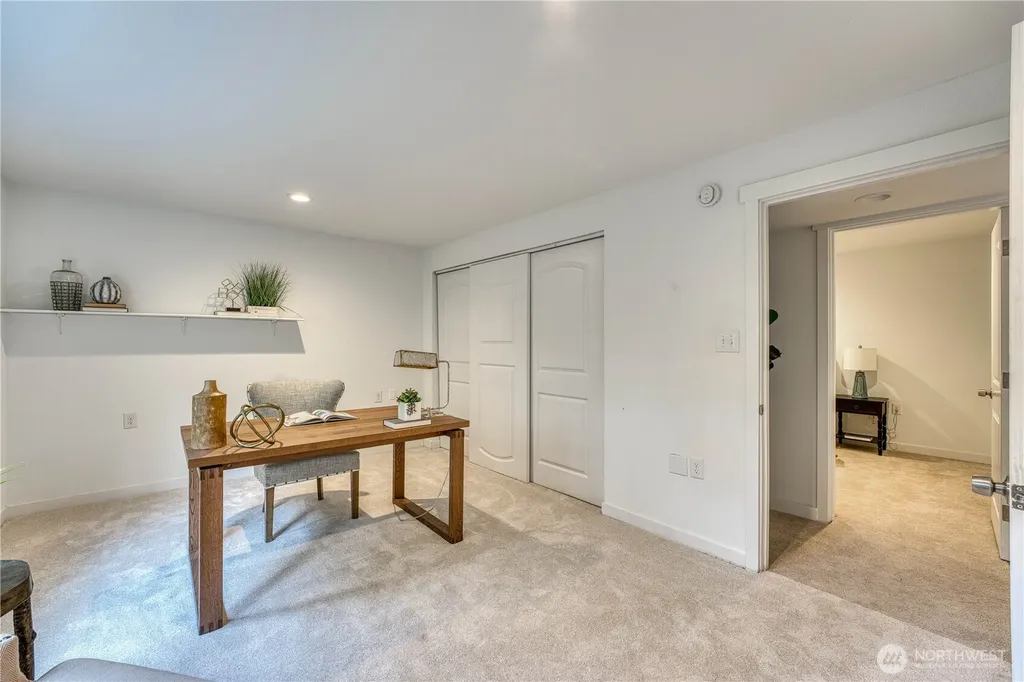 21225 NE 12th Street Sammamish WA 98074