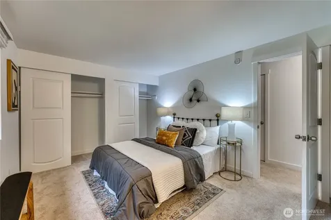 21225 NE 12th Street Sammamish WA 98074