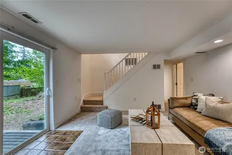 21225 NE 12th Street Sammamish WA 98074