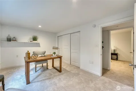 21225 NE 12th Street Sammamish WA 98074