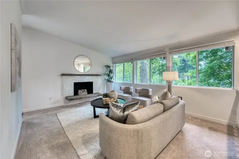 21225 NE 12th Street Sammamish WA 98074
