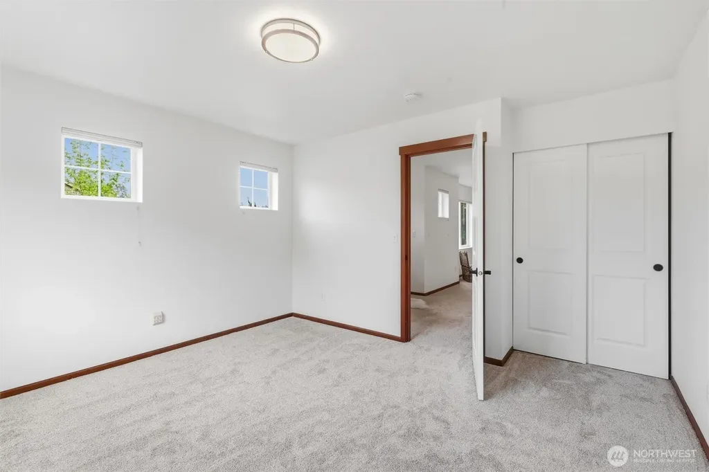 17322 84th Avenue NE Arlington WA 98223