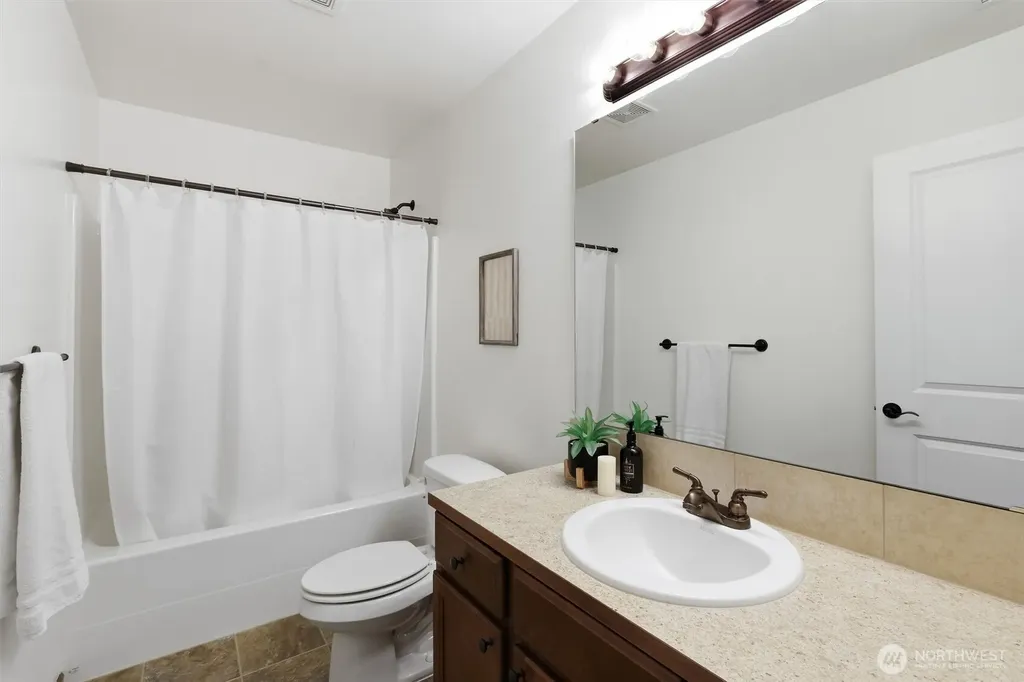 17322 84th Avenue NE Arlington WA 98223