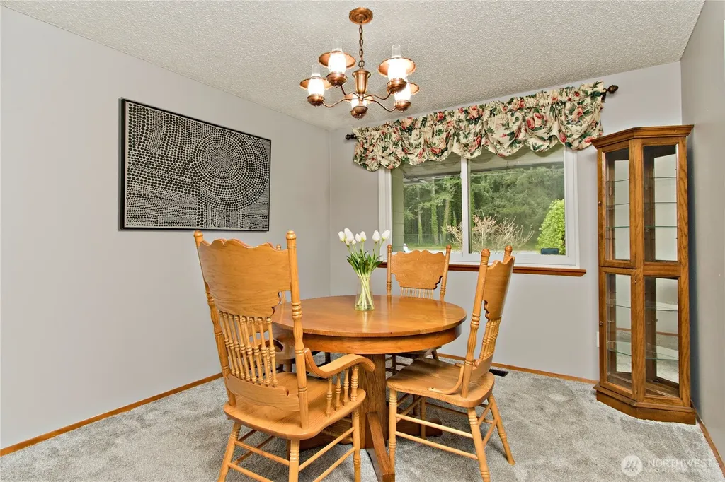 25040 180th Avenue SE Kent WA 98042