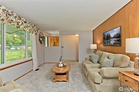 25040 180th Avenue SE Kent WA 98042