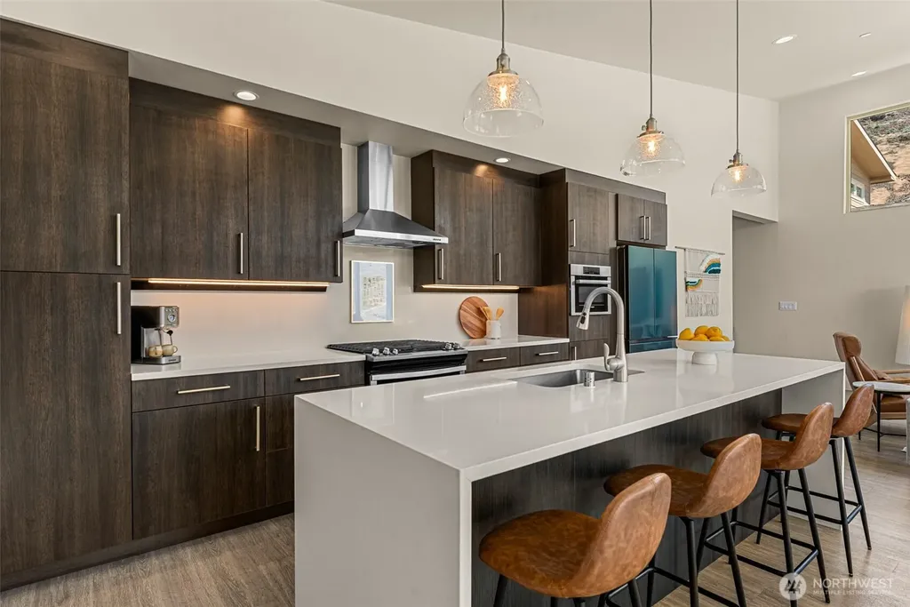 9779 Ridgeview Drive NW Quincy WA 98848